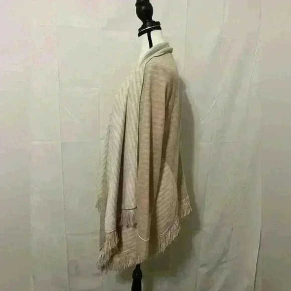 Anthropologie Saturday Sunday Fringe Elise Blanket Cardigan - Tan Neutral - Sz M - Picture 4 of 8